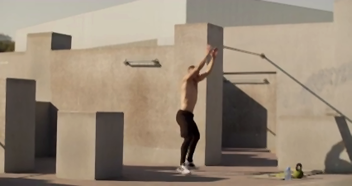 Built for Motion: What Modern Performance Clothing Should Do