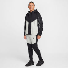 Nike Tech Men’s Fleece Performance Jogger Pants