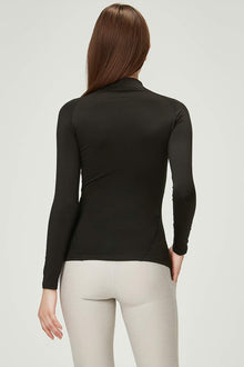 DEVOPS Women’s 2-Pack Thermal Turtleneck Compression Tops