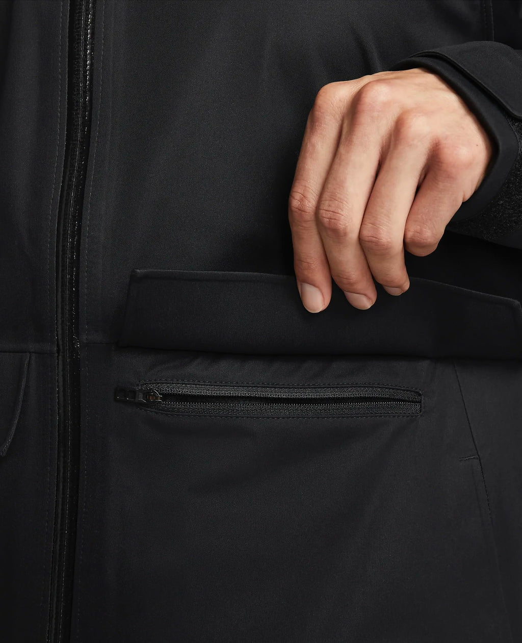 Nike Storm-FIT ADV A.P.S. Men’s Performance Fitness Jacket